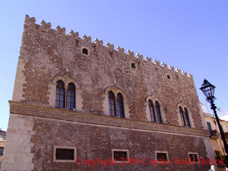 palazzo_corvaia4