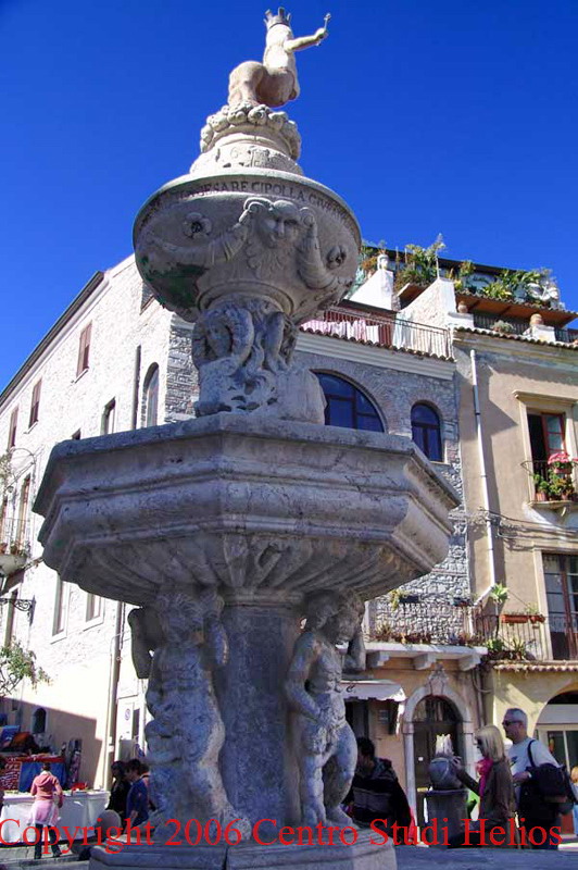 fontana_del_tauro